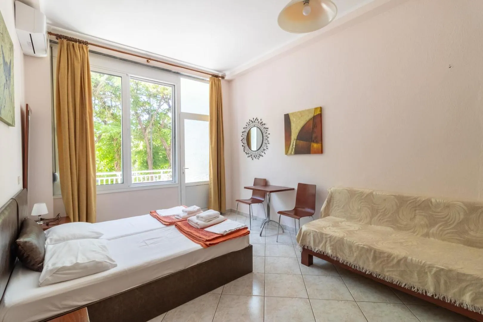 Iliadis House Apartment Sarti