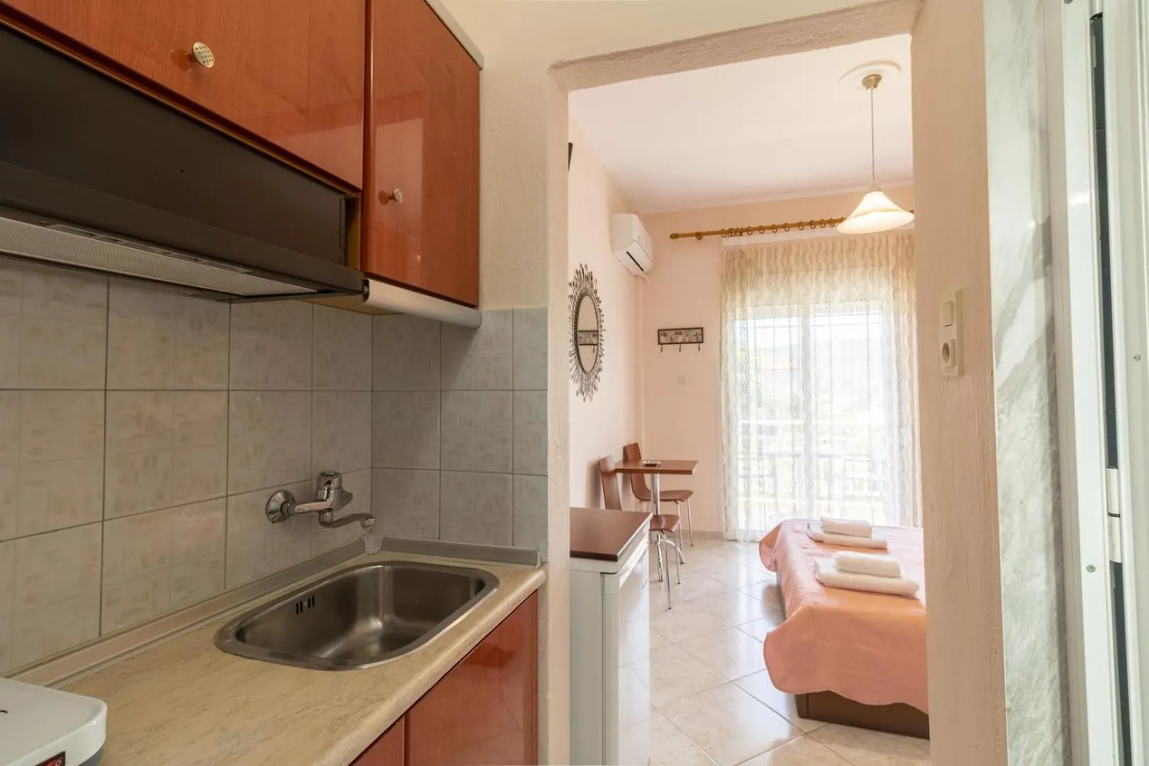 Iliadis House Apartment Sarti